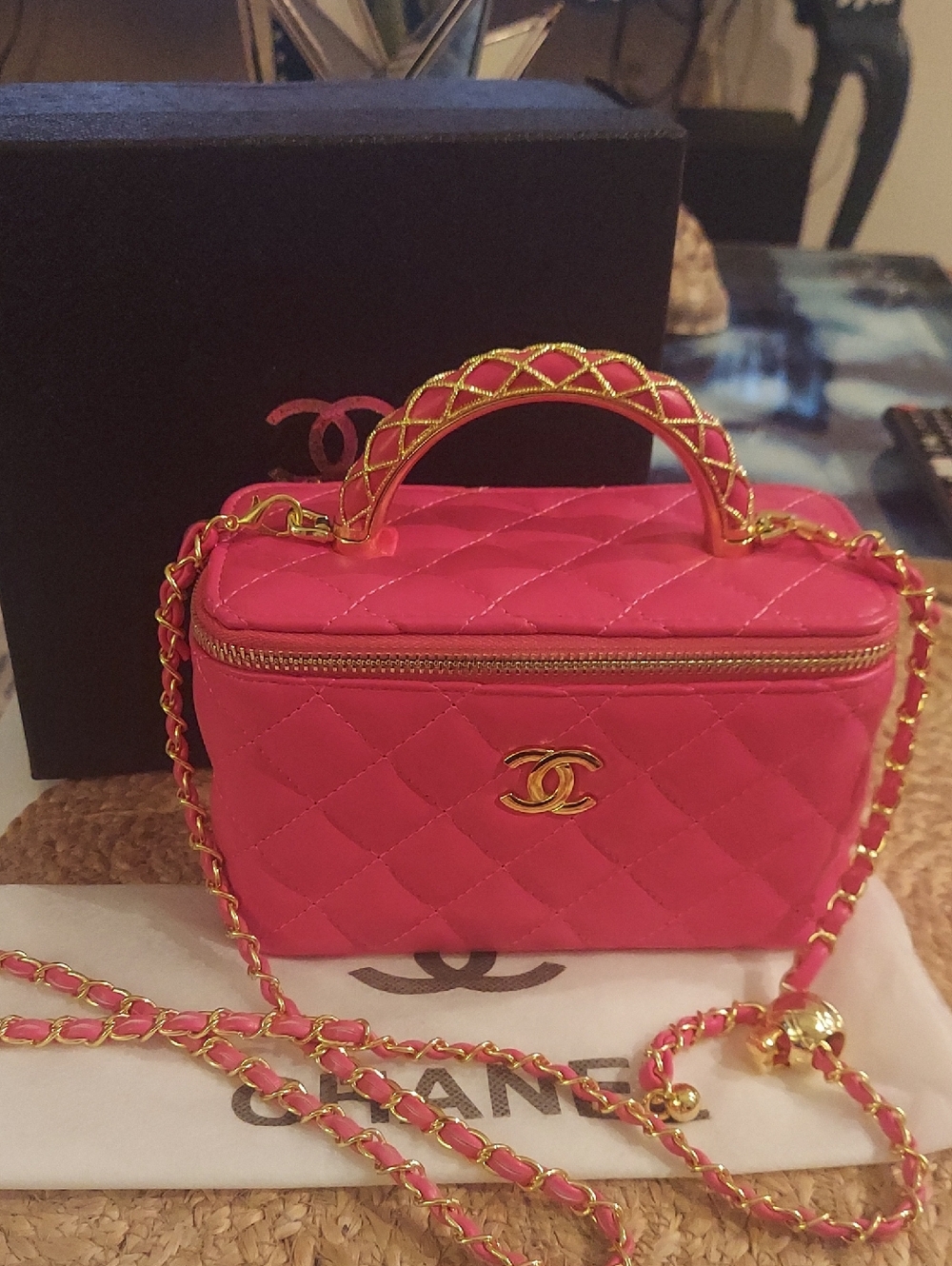 Brand New Chanel Makeup Beaute Mini Vanity VIP Bag